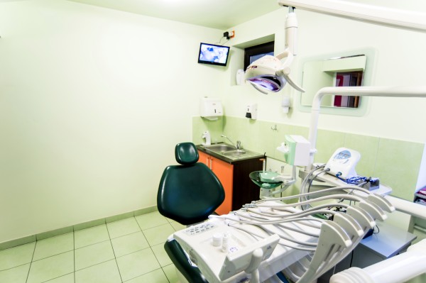 dental-clinic-iasi-cabinet1 (3)